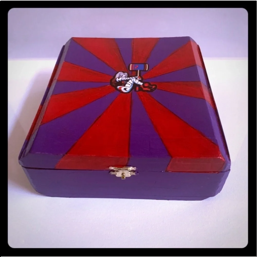New Harley Quinn Red Purple Hand Painted Jewelry Cigar Box